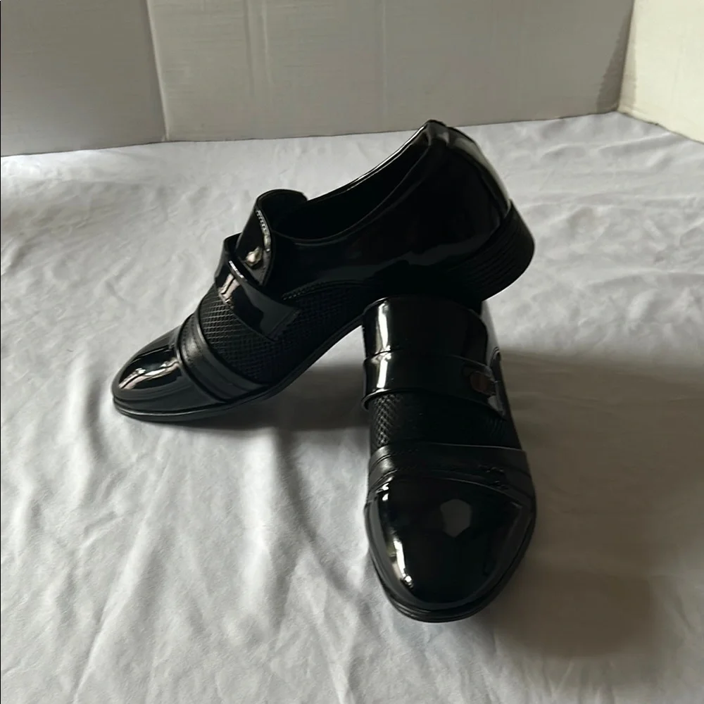 Elegant Black Men's Slip-On Loafers